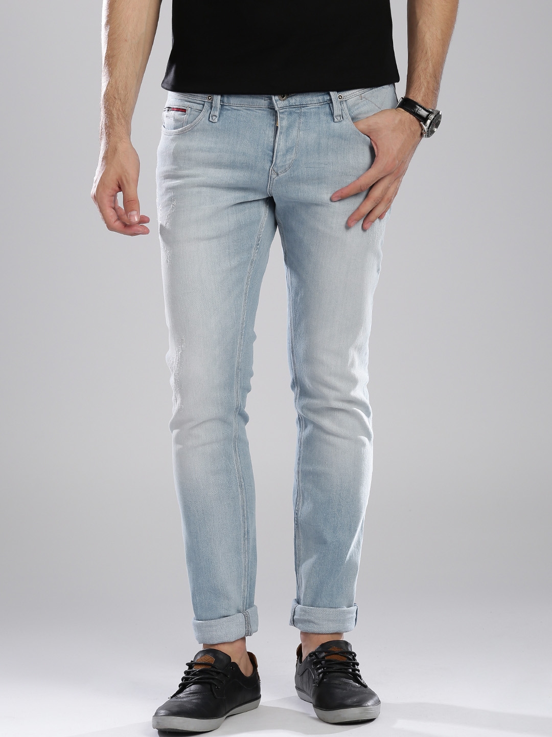 Buy Tommy Hilfiger Light Fit Sidney Stretchable Jeans - Men 1253692 | Myntra