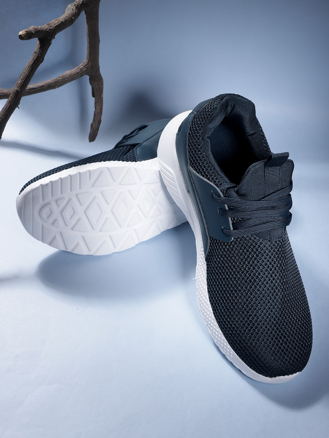 Roadster Men Navy Blue FLYKNIT Running Shoes