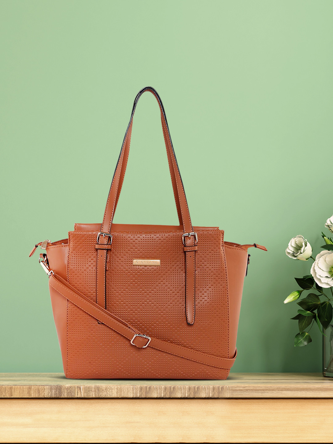 GIORDANO Brown Textured Shoulder Bag
