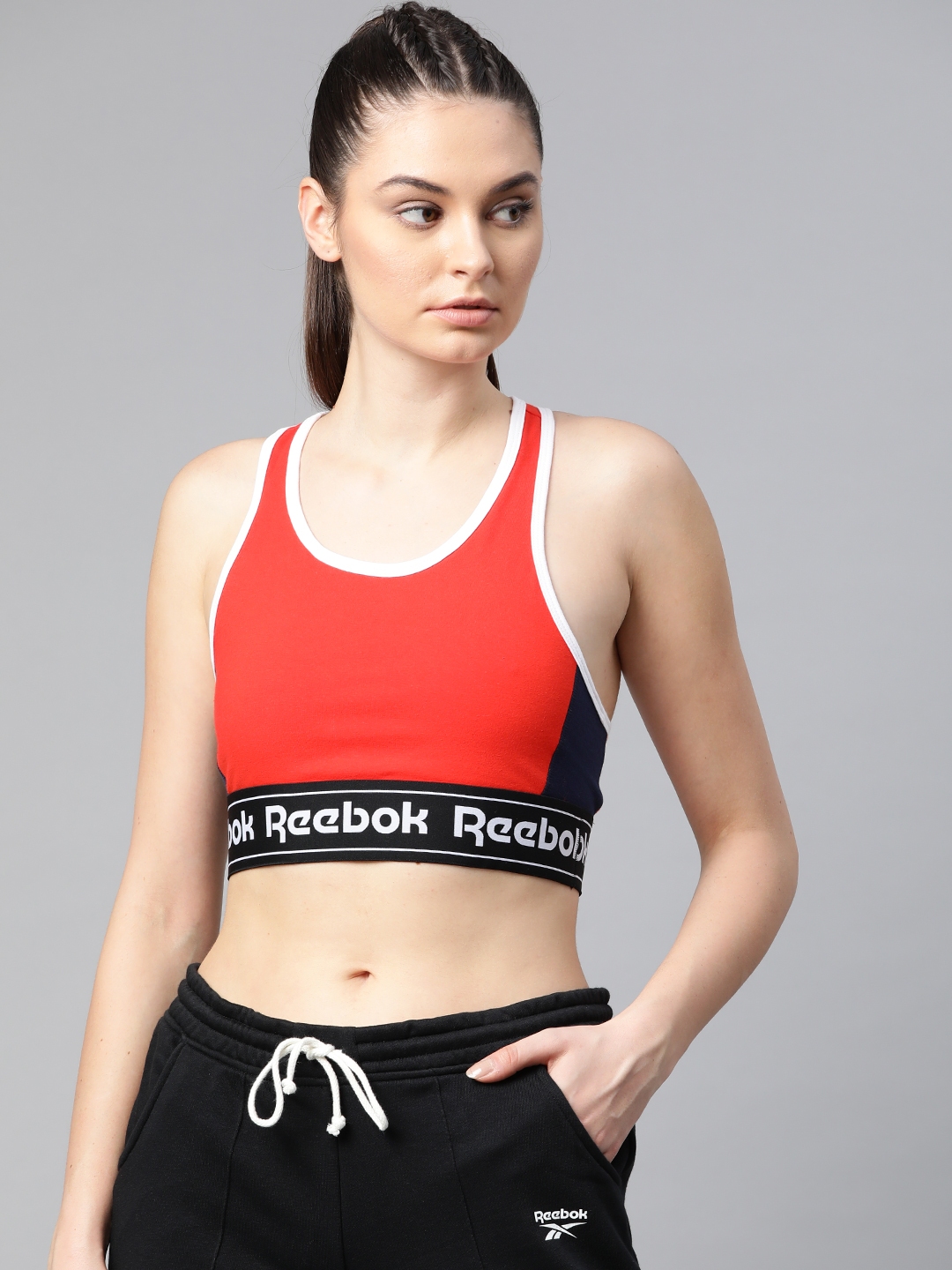Buy Reebok Women Red Solid Training Essentials Linear Logo Low Impact Workout Bra Bra for Women 12562156 Myntra