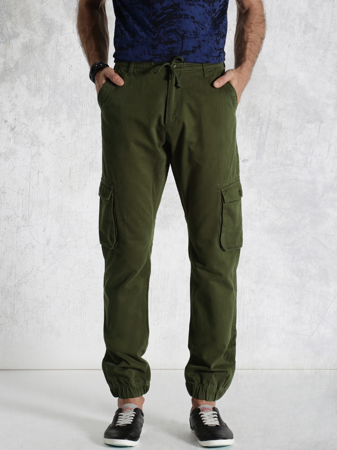 Roadster Olive Green Cargo Jogger Fit Trousers