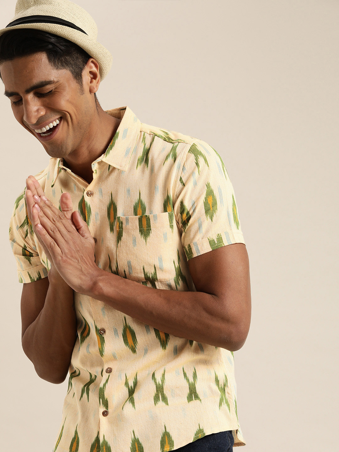 Taavi Men Beige & Green Ikat Woven Design Regular Fit Shirt