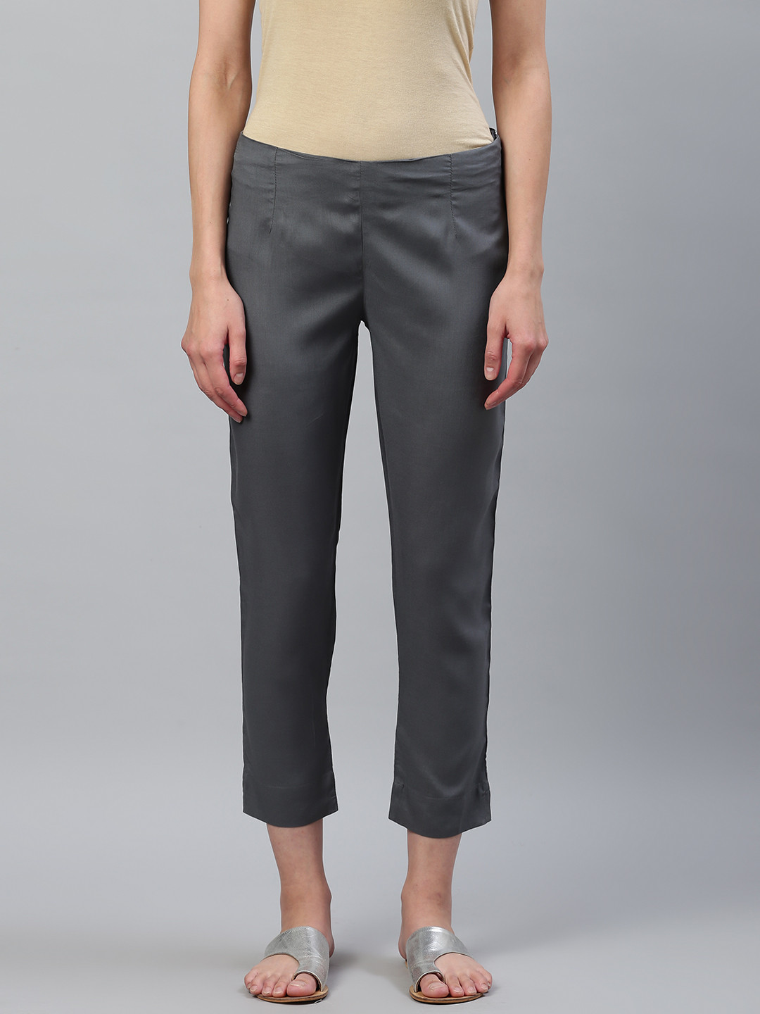 KSUT Women Charcoal Grey Solid Straight Cropped Palazzos