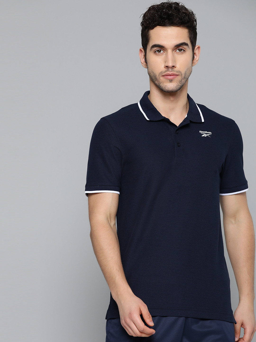 Reebok Men Navy Blue Training Essentials Solid Training Polo T-Shirt