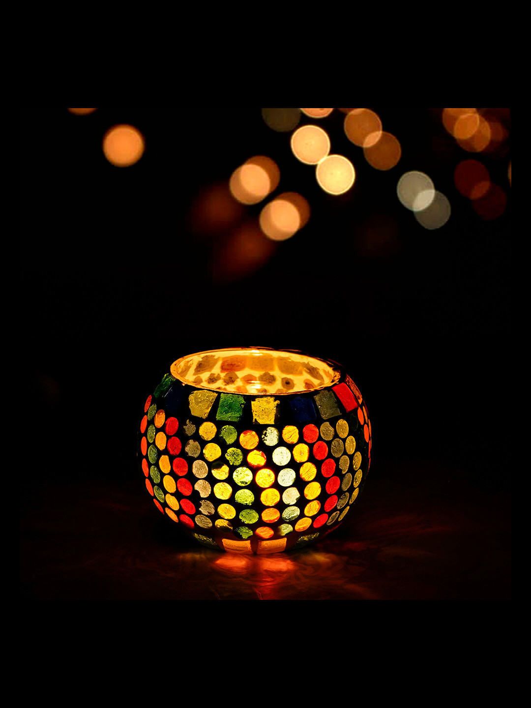 eCraftIndia Multicoloured Polka Dot Patterned Mosaic Glass Handcrafted Tea Light Holder