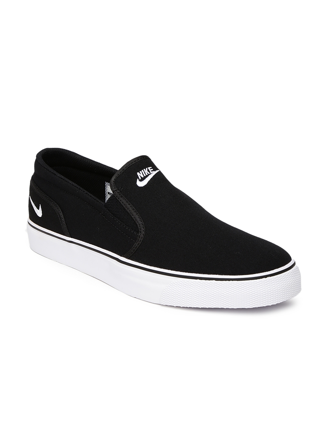 champion politi halstørklæde Buy Nike Men Black Toki Loafers - Casual Shoes for Men 1266927 | Myntra