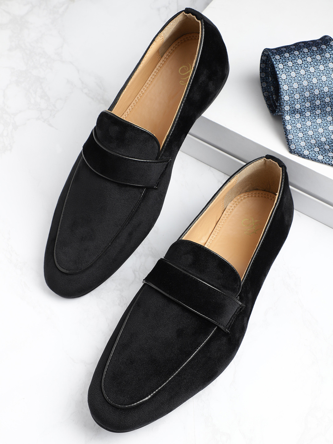 House of Pataudi Men Black Velvet Finish Handcrafted Slip-Ons