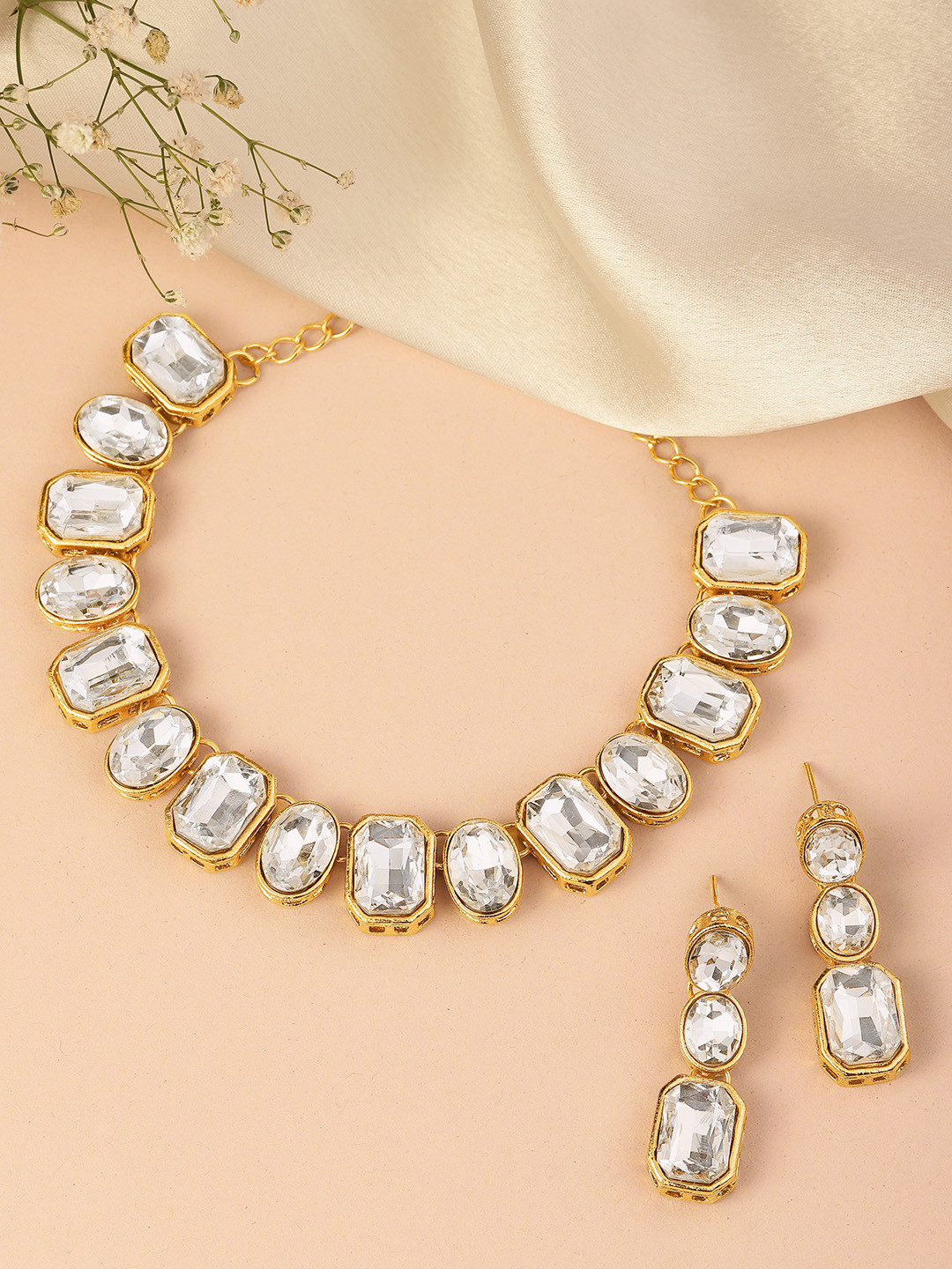 Peora Women Gold-Plated Pearl & Crystal Studded Jewellery Set