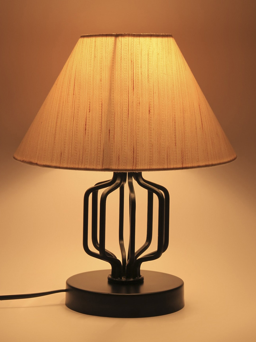 Devansh Cream-Coloured Solid Traditional Table Lamp