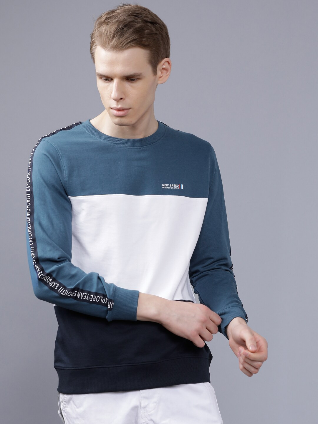 The Indian Garage Co Men Teal Blue & White Colourblocked Hooded Sweatshirt