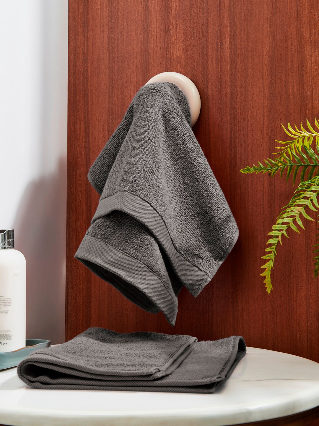 DDecor Set Of 2 Grey Solid 450 GSM Live Beautiful Face Towels