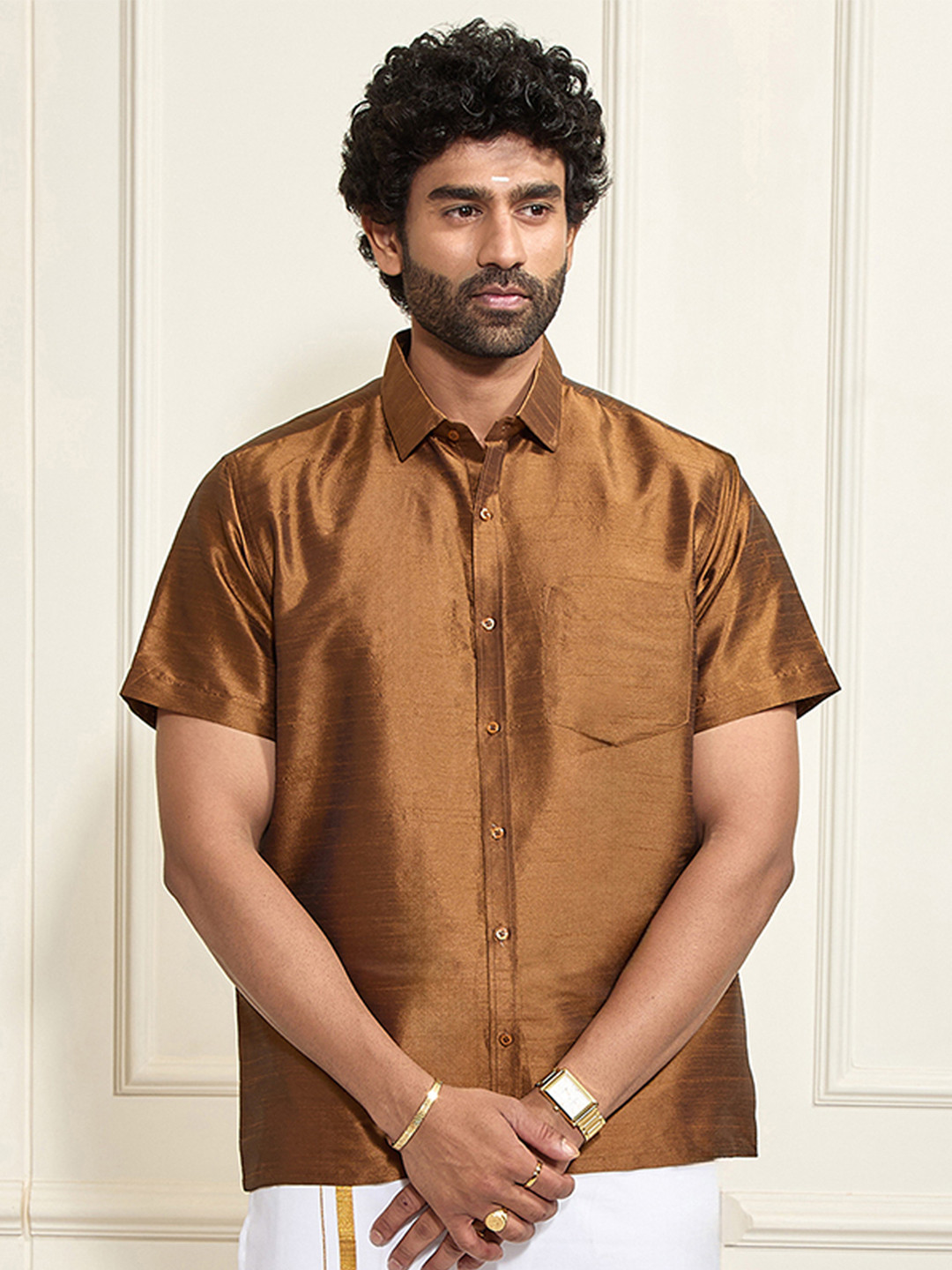 VASTRAMAY Men Coffee Brown Regular Fit Solid Party Shirt