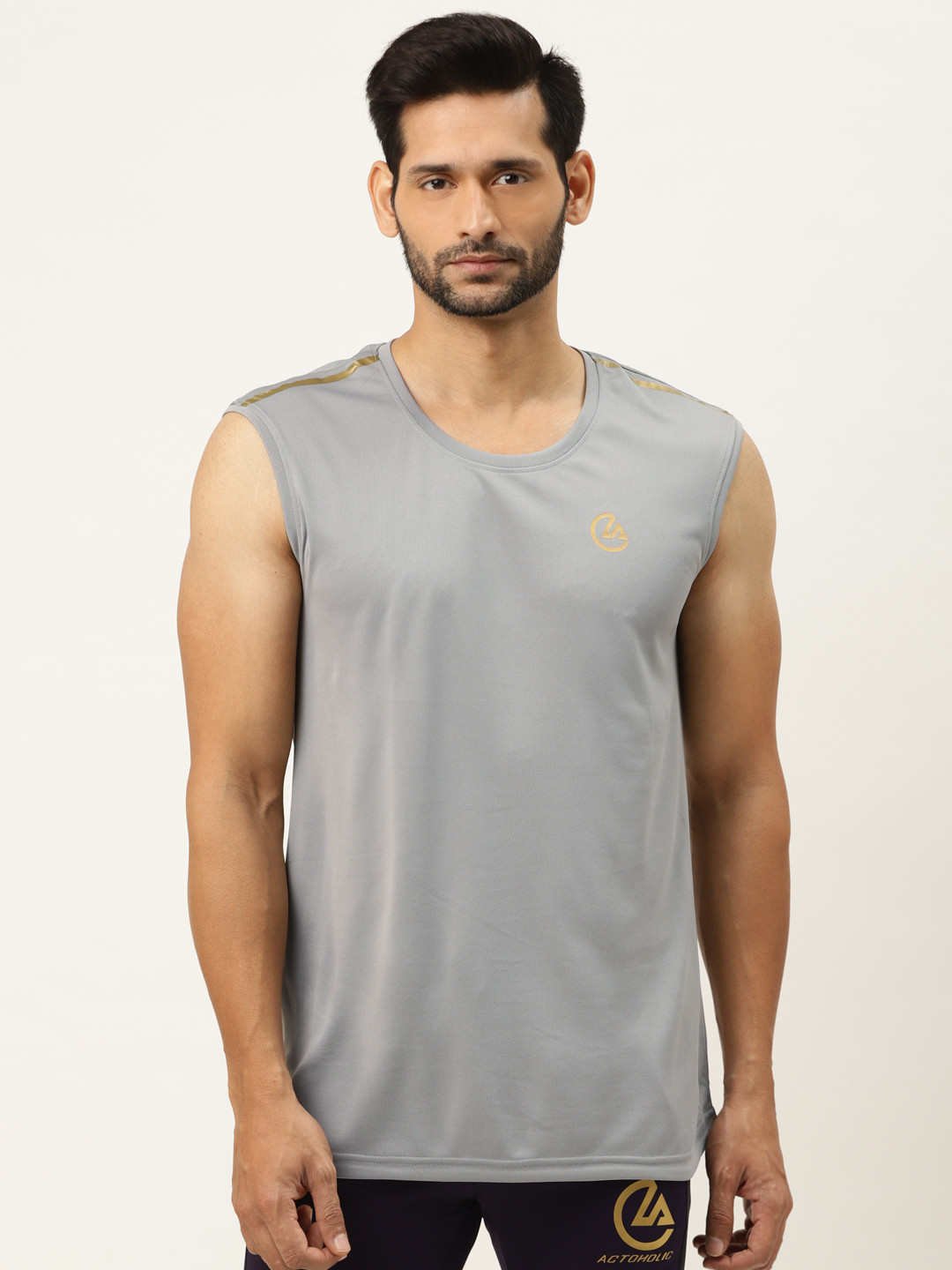 ACTOHOLIC Men Grey Solid Round Neck T-shirt