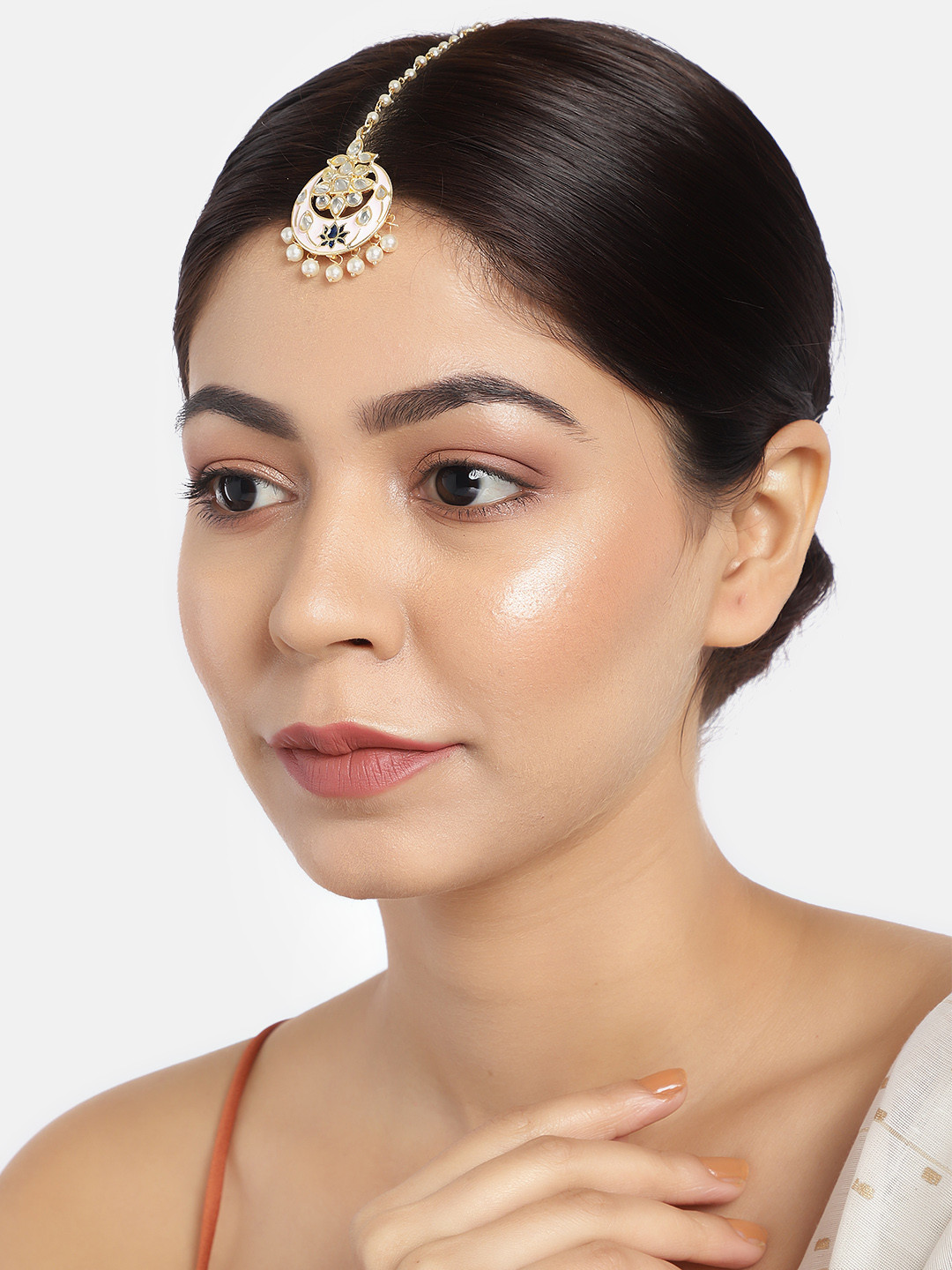 LAIDA Women Pink & Gold-Plated Kundan-Studded Handcrafted Maangtikka