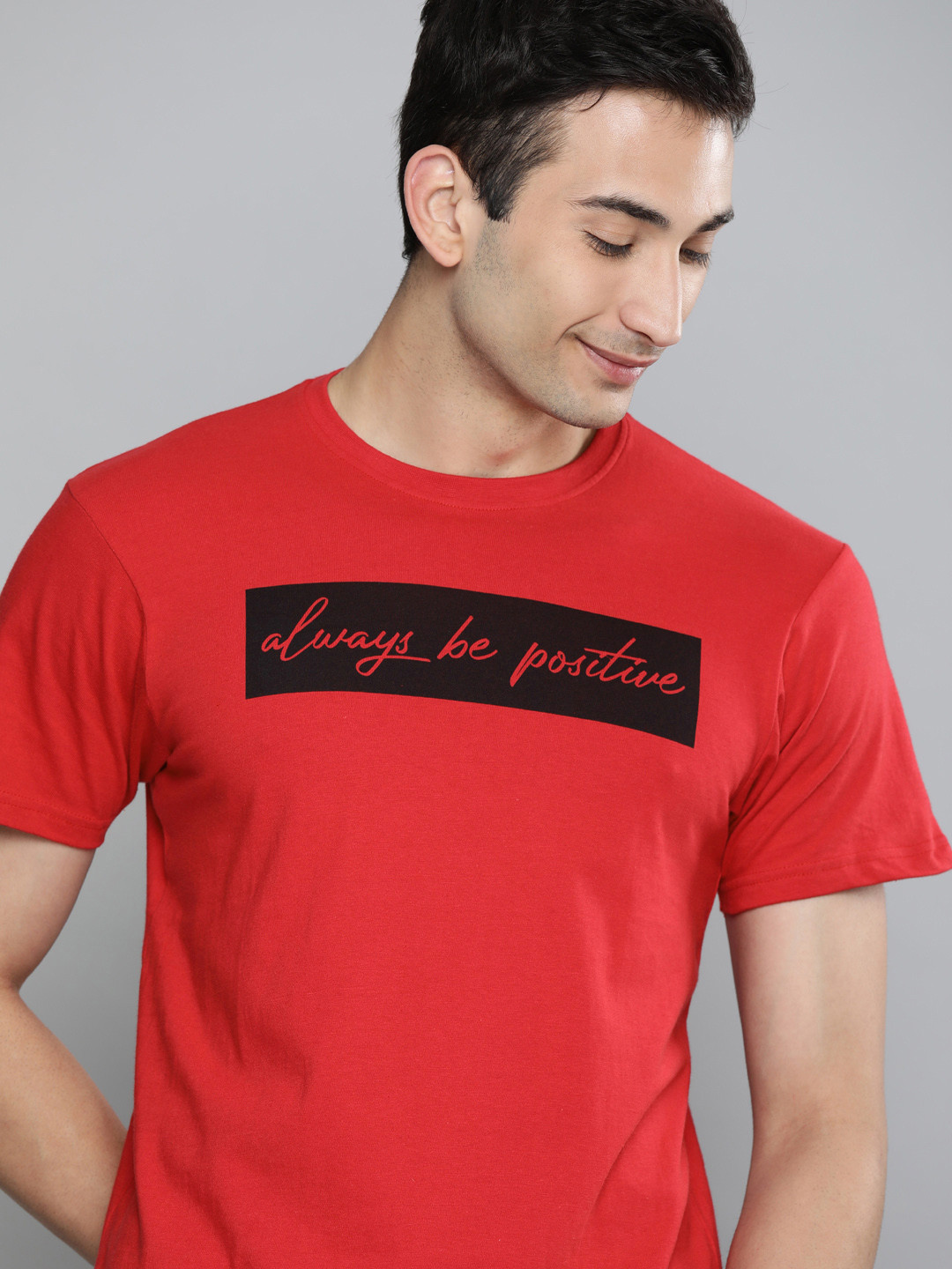 HERE&NOW Men Red & Black Cotton Printed Detail Round Neck T-shirt