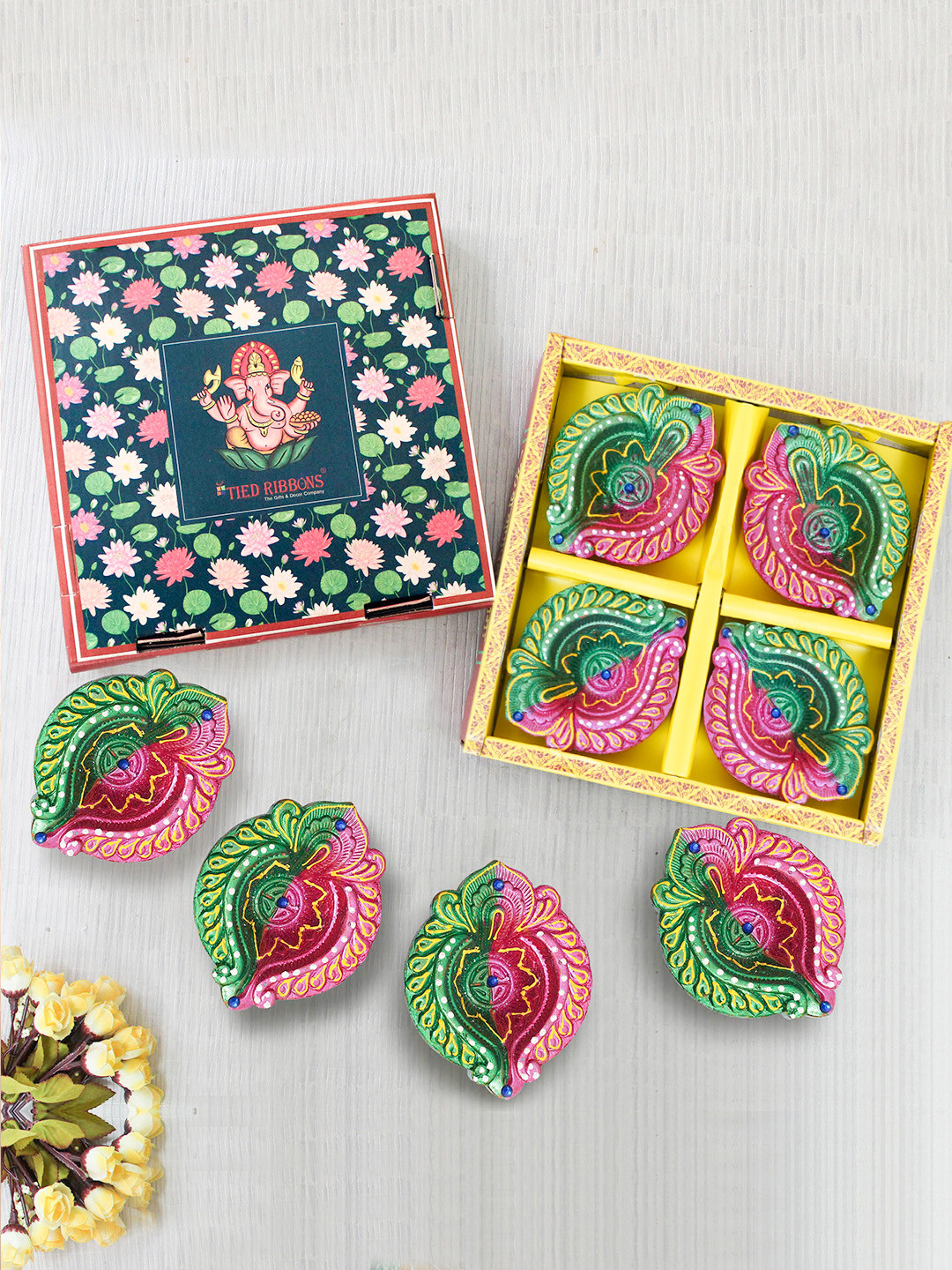 TIED RIBBONS Set of 8 Green & Pink Terracotta Diyas
