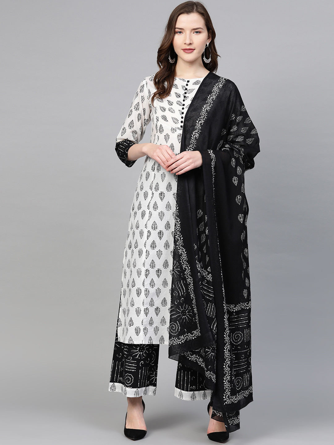 YASH GALLERY Women White & Black Printed Kurta Set with Dupatta