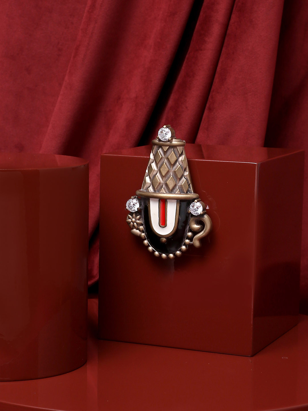 COSA NOSTRAA Men Antique Gold-Toned & Black Stone Studded The Lord Balaji Statement Brooch