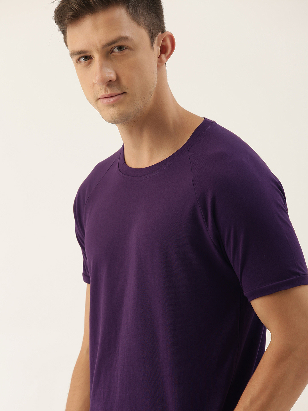INVICTUS Men Purple Round Neck Pure Cotton T-shirt
