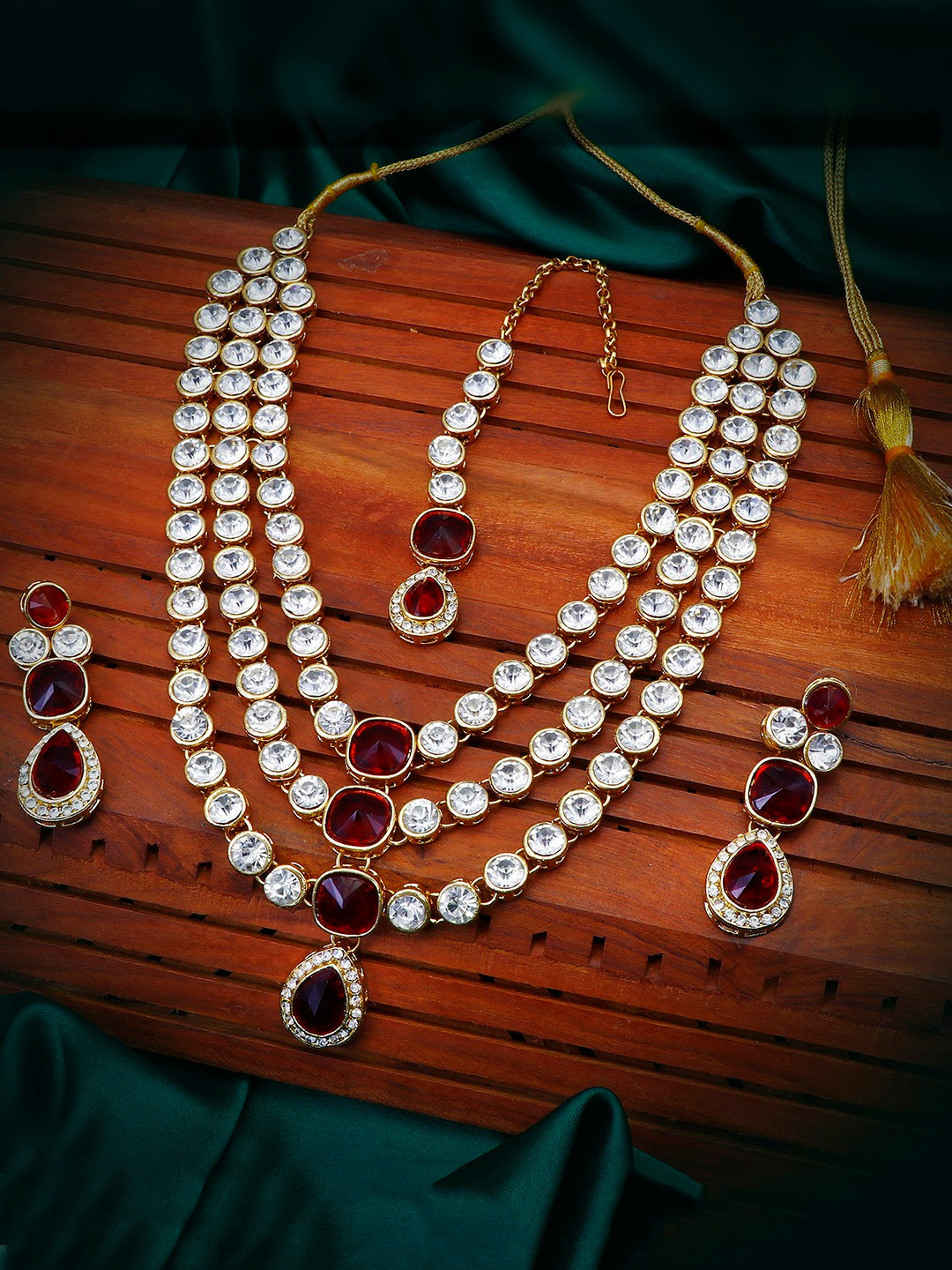 Sukkhi Modish Gold-Plated White & Red Kundan-Studded Multi-String Jewellery Set