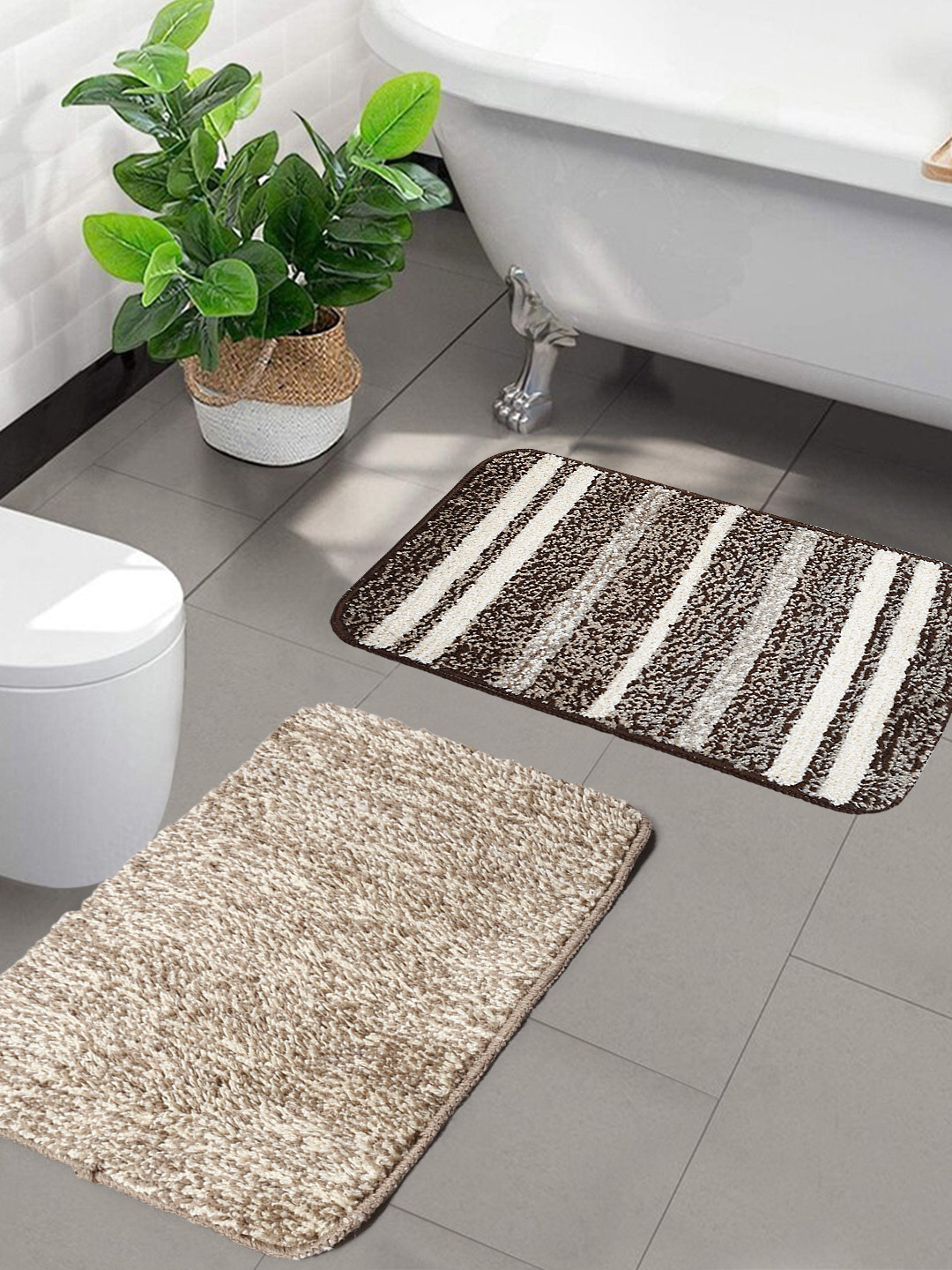 Saral Home Set od 2 Brown & White Striped Anti-Skid Bath Mats
