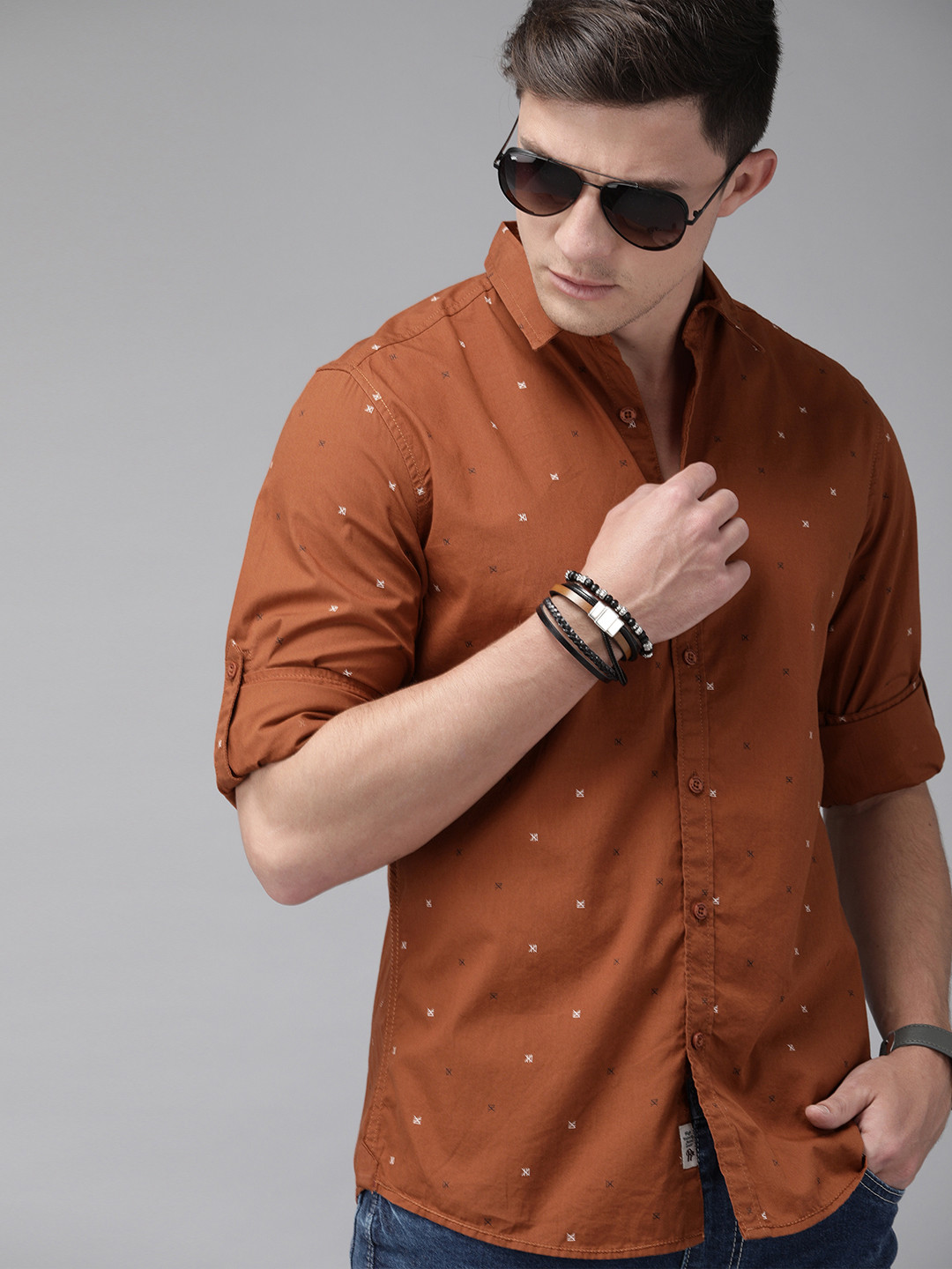 Roadster Men Rust Brown & White Regular Fit Printed Casual Shirt