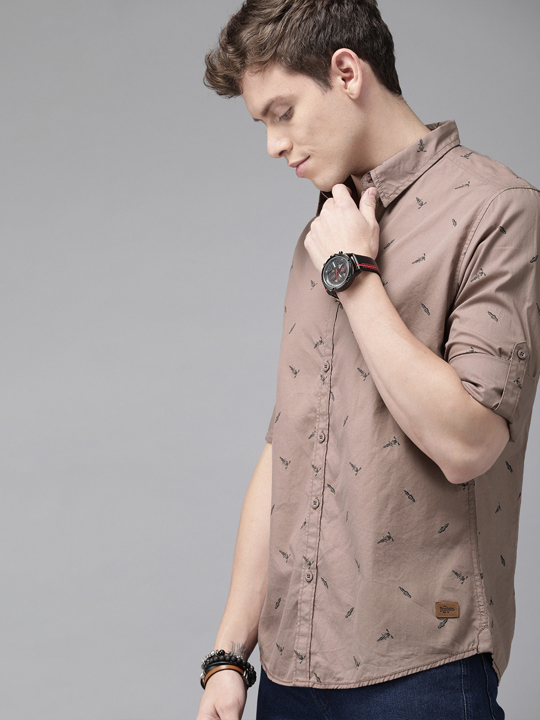 Roadster Men Pink & Black Graphic Printed  Cotton Casual Shirt