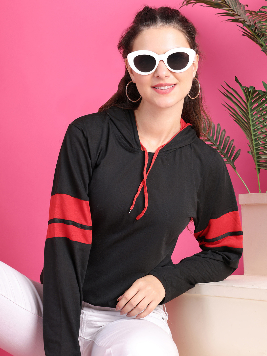 MACK JONNEY Women Black & Red Solid T-Shirt With Hood