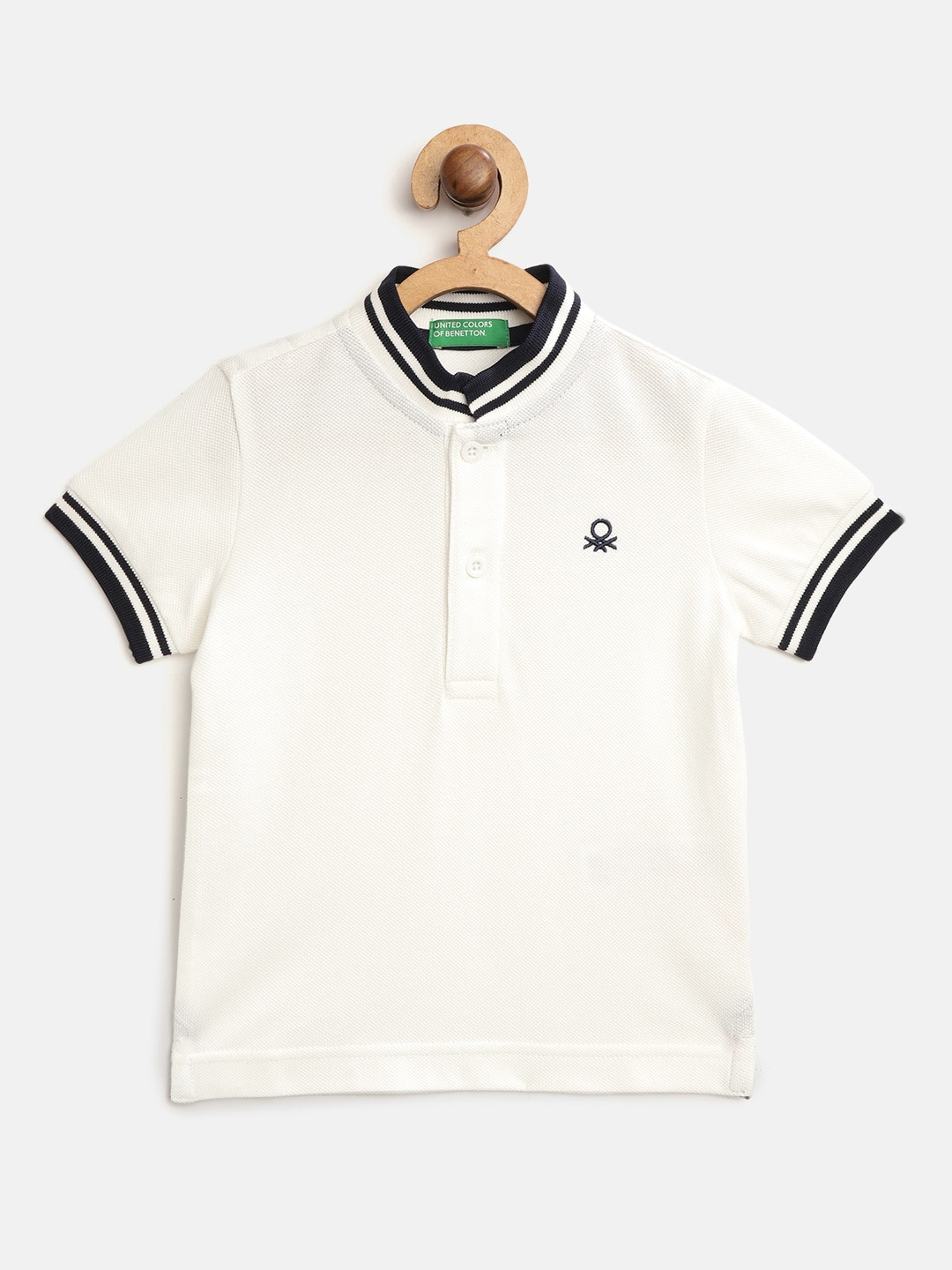 United Colors of Benetton Boys Off-White Solid Polo Collar T-shirt