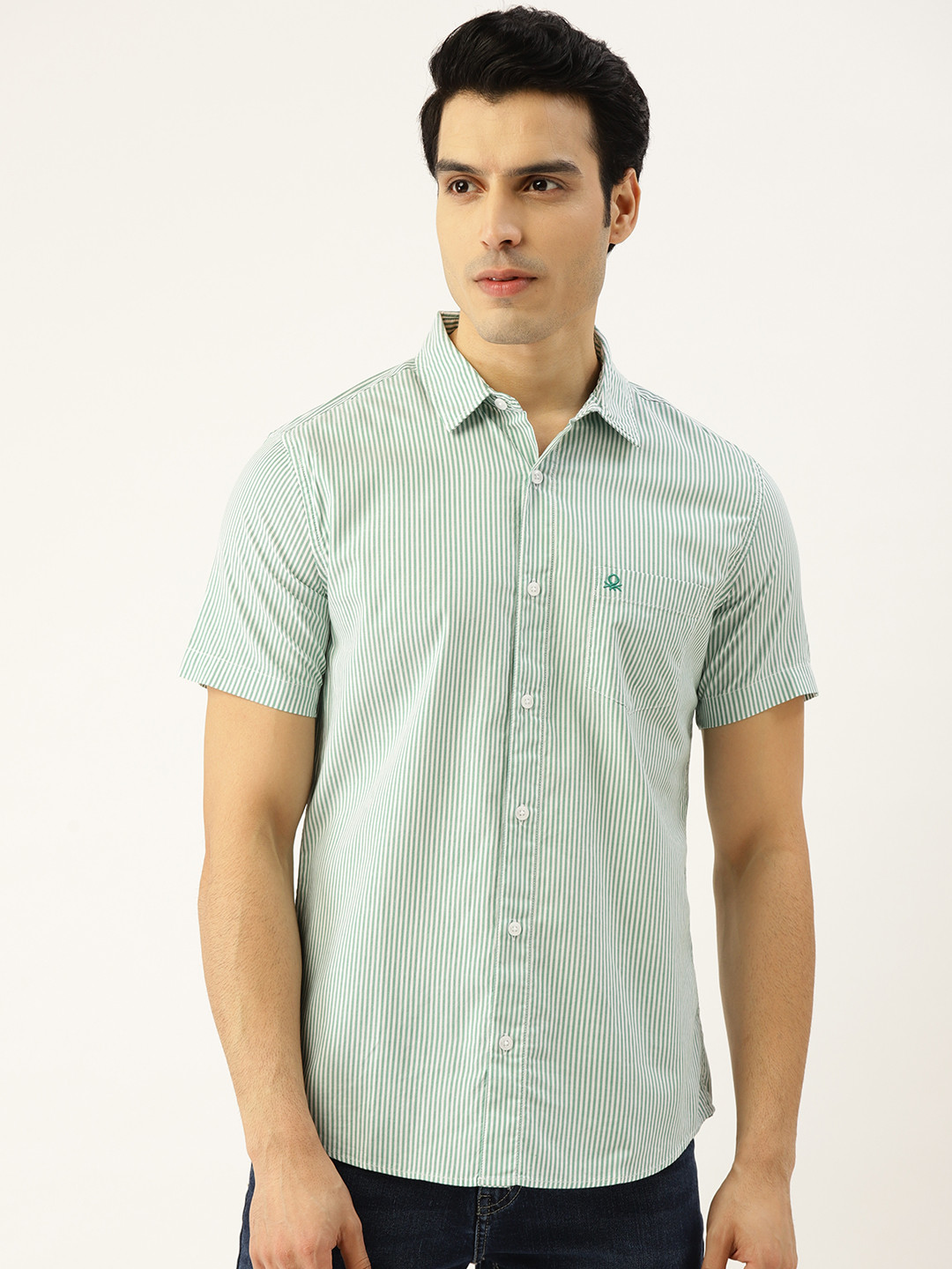 United Colors of Benetton Men Green & White Oxford Cotton Slim Fit Striped Casual Shirt