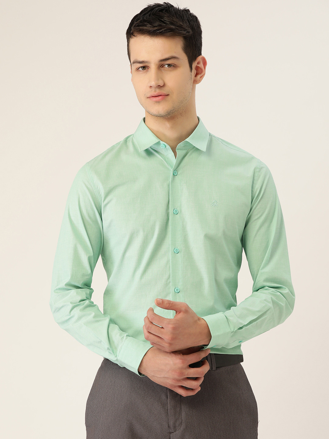 United Colors of Benetton Men Green Pure Cotton Slim Fit Solid Formal Shirt