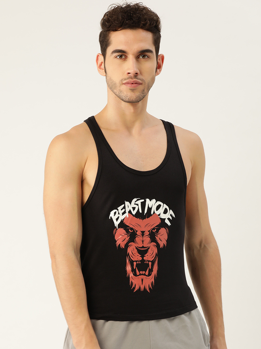 ROMEO ROSSI Men Black & Red Printed Round Neck T-shirt
