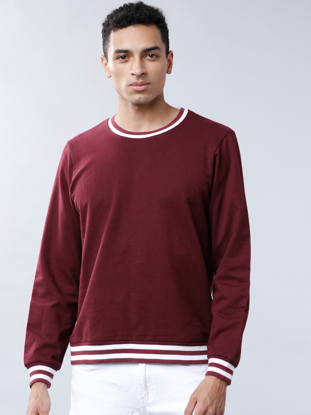 HIGHLANDER Men Maroon & White Solid Sweatshirt