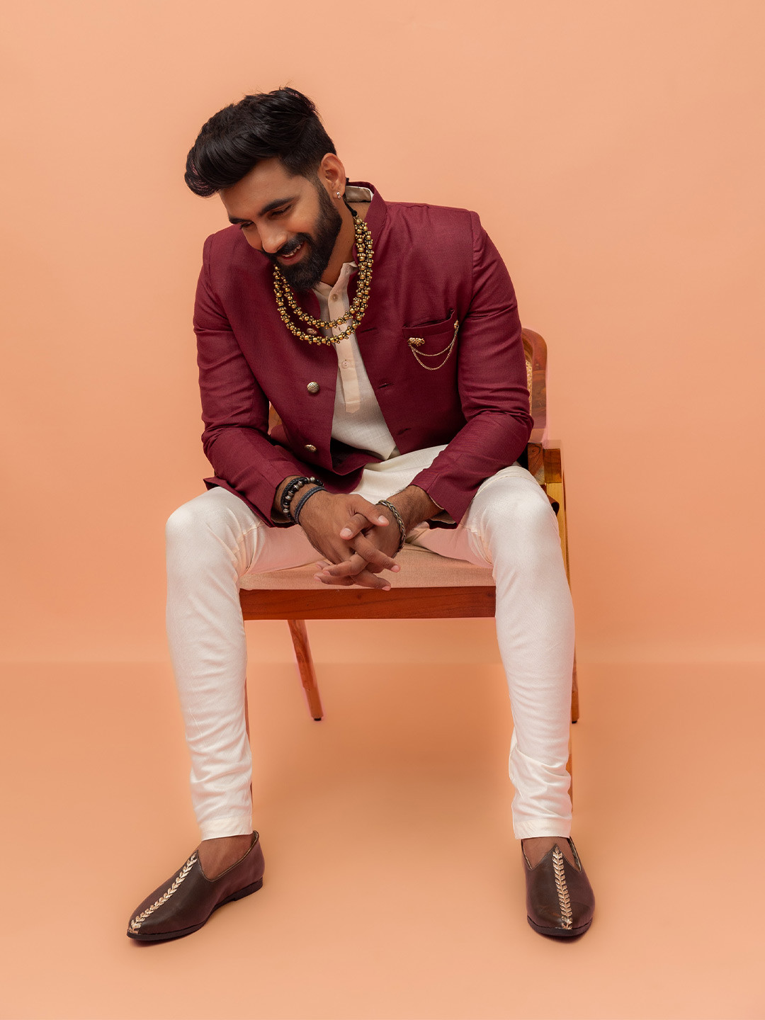 KISAH Men Maroon & Beige Solid Indowestern Sherwani Set