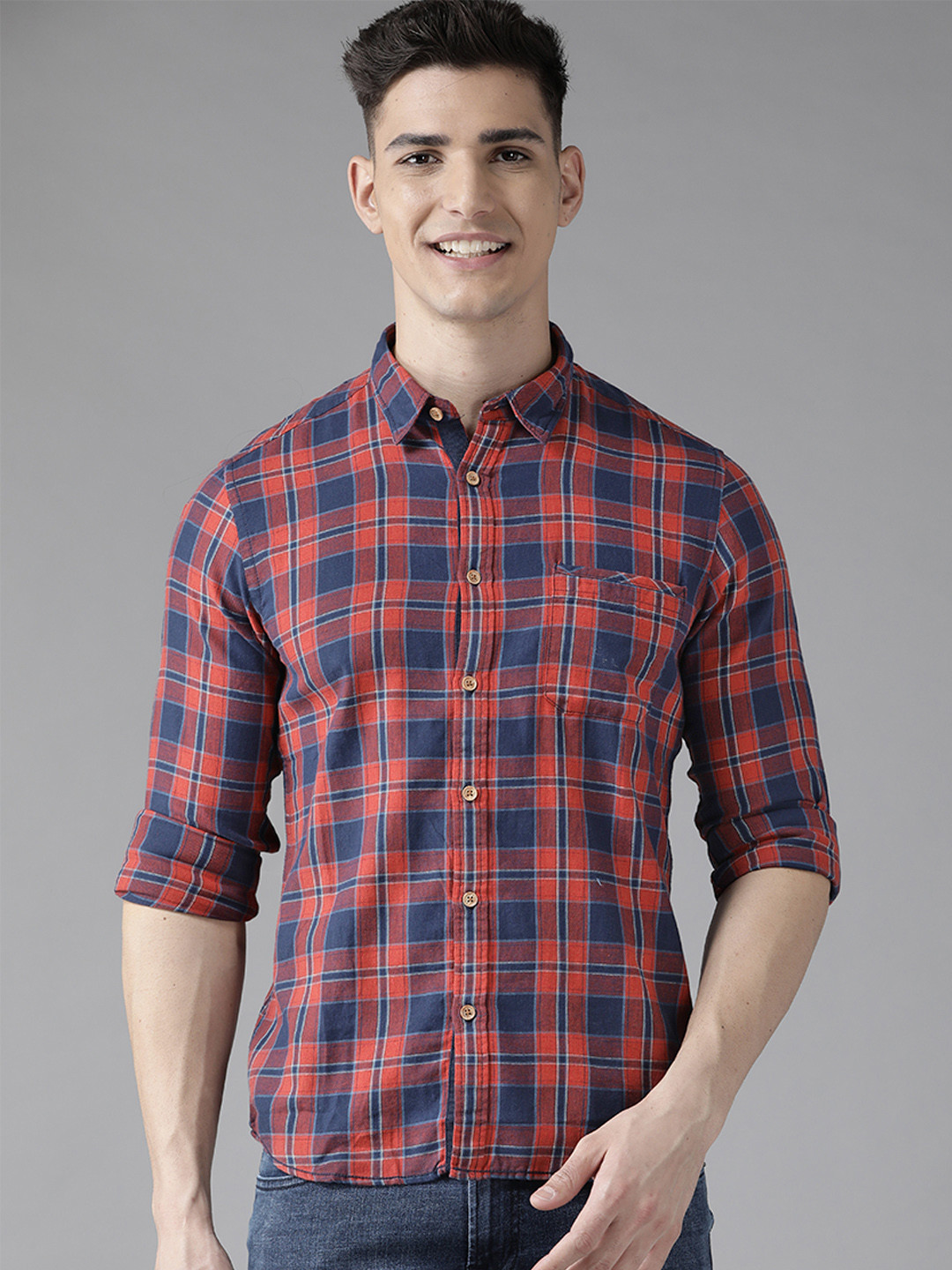 BEAT LONDON by PEPE JEANS Men Red & Navy Blue Slim Fit Tartan Checked Pure Cotton Shirt