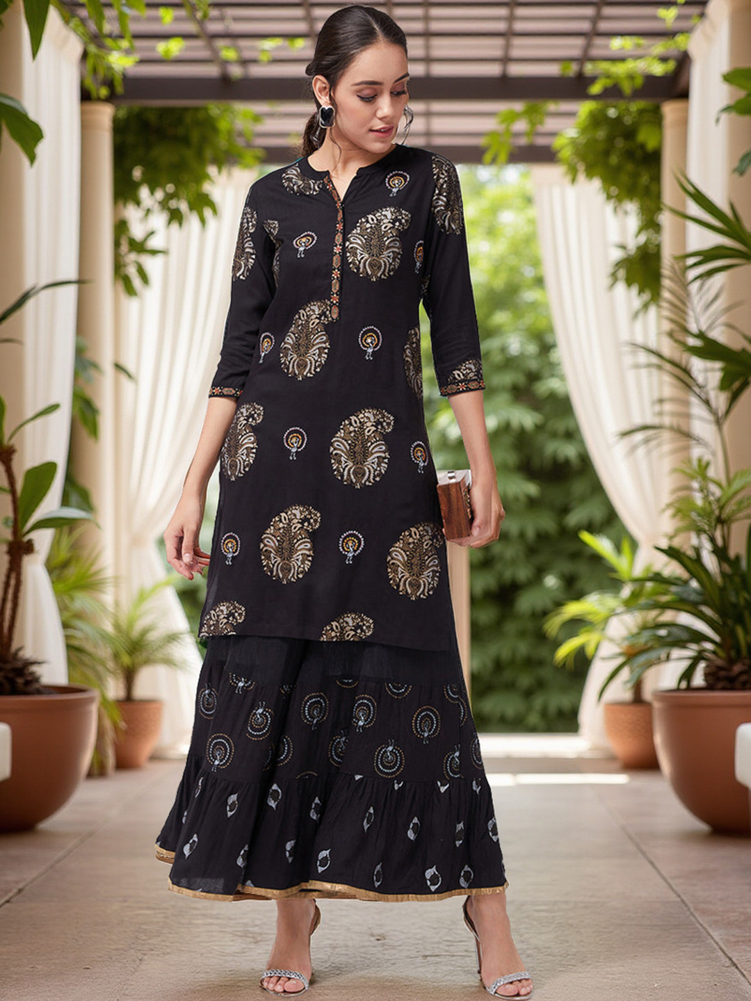 Pannkh Women Black Printed Kurta with Sharara