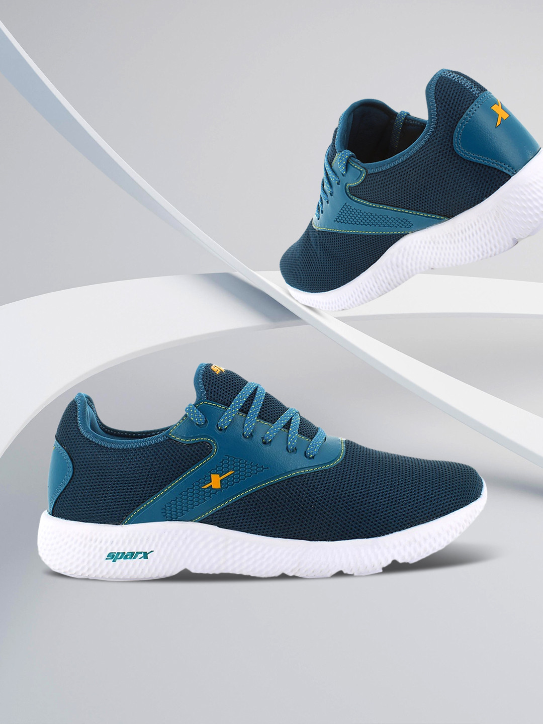 Sparx Men Non-Marking Sports Shoes