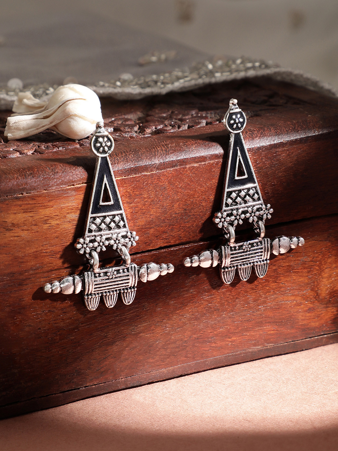 Rubans Silver-Plated & Black Enamel Handpainted Triangular Drop Earrings