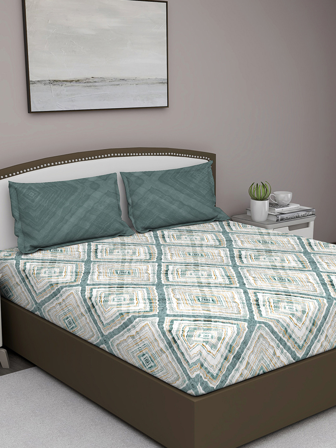 GM Green Geometric Cotton 210 TC King Fine Bedsheet with 2 Pillow Covers-108 x 108 inches