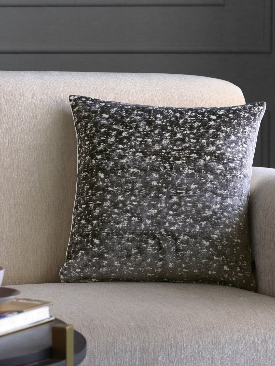 GM Geometric print Grey Abstract Velvet Washable Textured Square Cushion Cover -18x18In