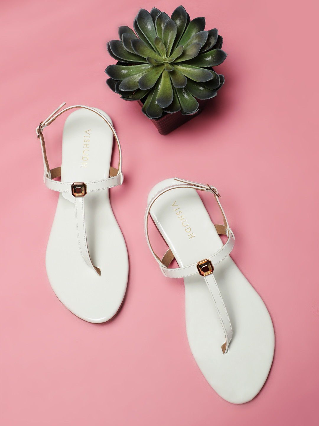 Vishudh Women White Solid T-Strap Flats