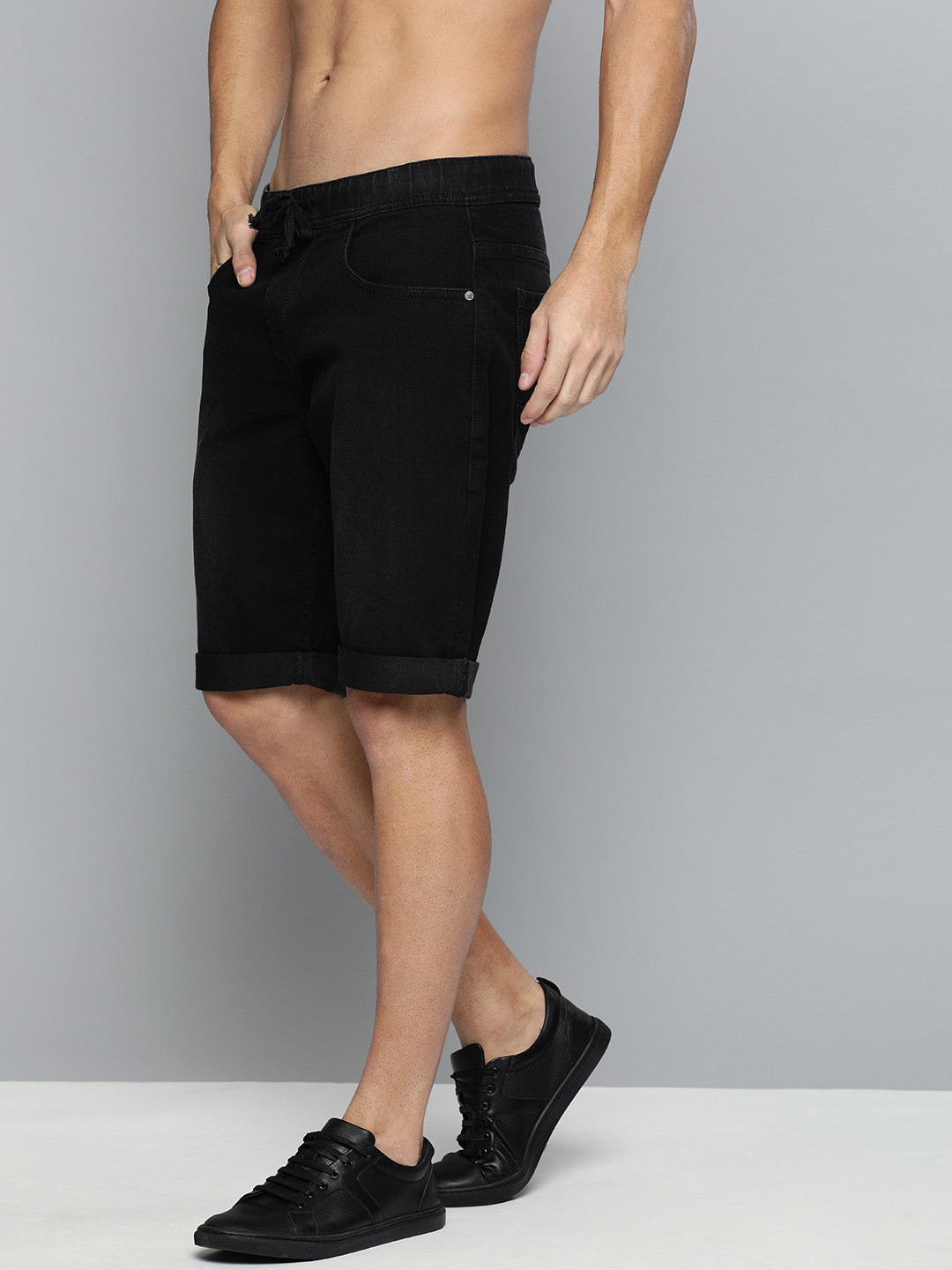HERE&NOW Men Black Solid Regular Fit Denim Shorts