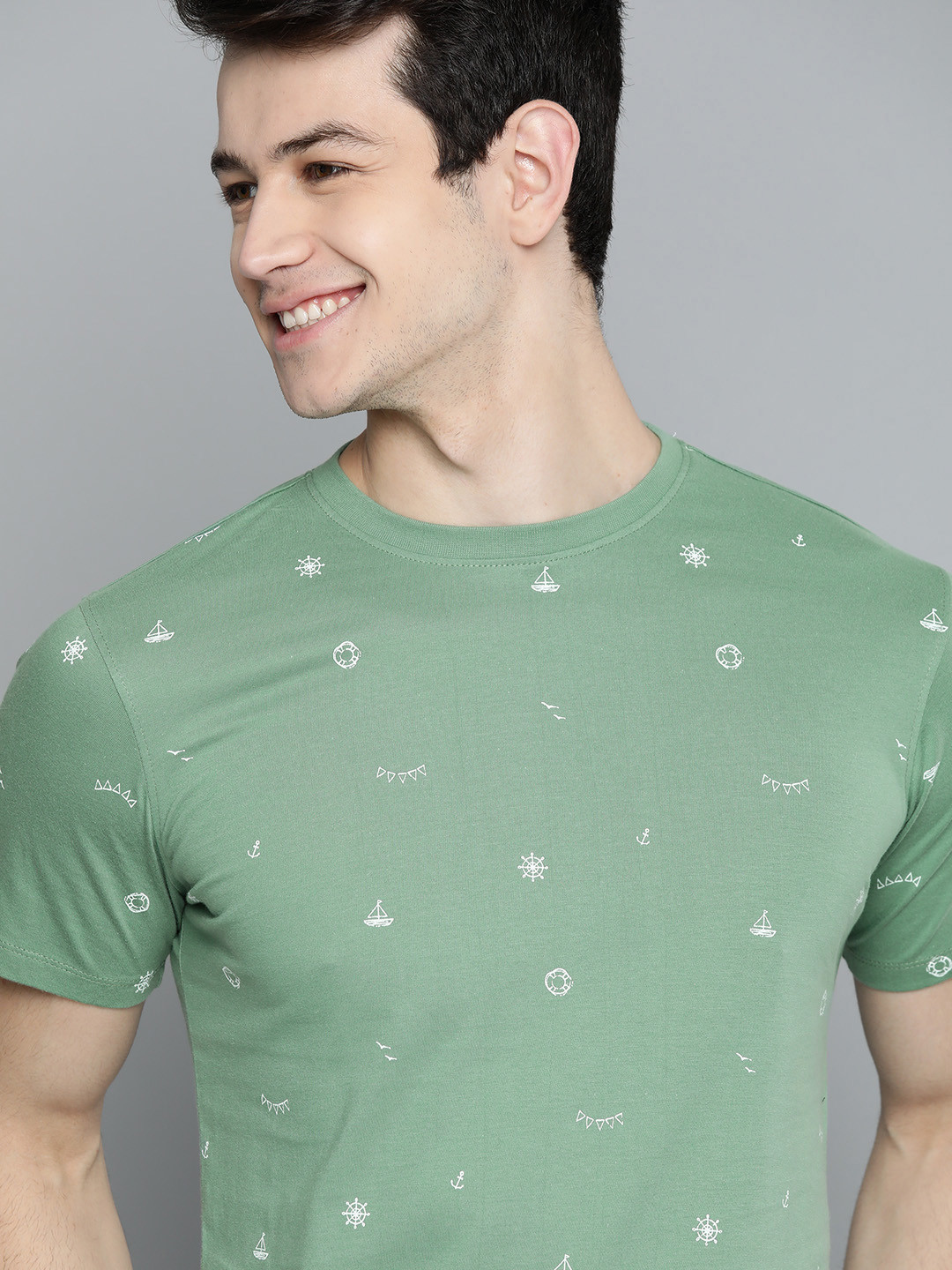 Mast  Harbour Men Green  White Pure Cotton Nautical Print Pure Cotton T-shirt