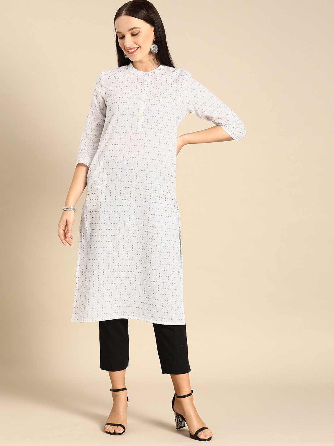 Anouk Women White & Black Geometric Printed Kurta