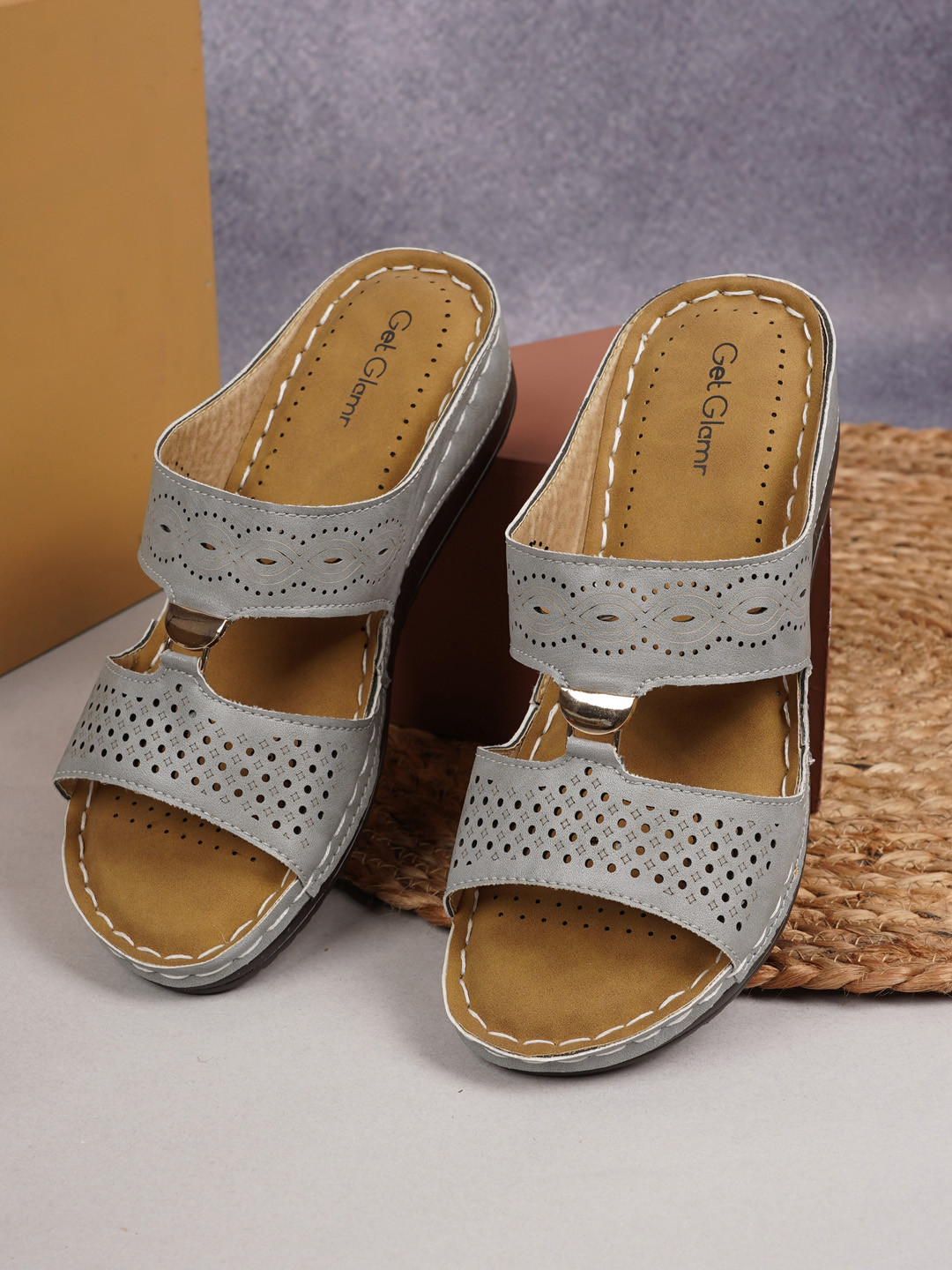 Get Glamr Women Grey Solid Platforms