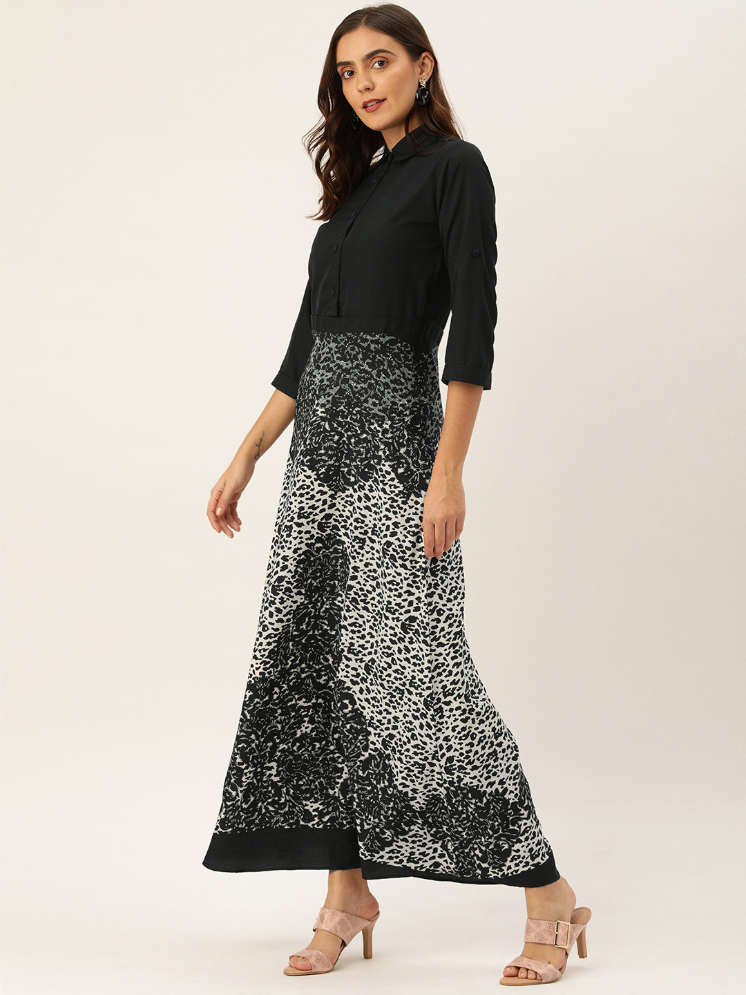 Shubhangini Fashion Women Black Printed Fit and Flare Dress