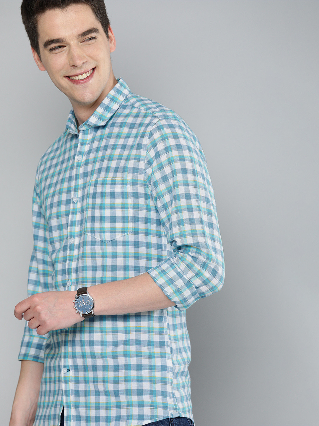 Mast & Harbour Men Blue & White Regular Fit Checked Casual Cotton-Linen Shirt