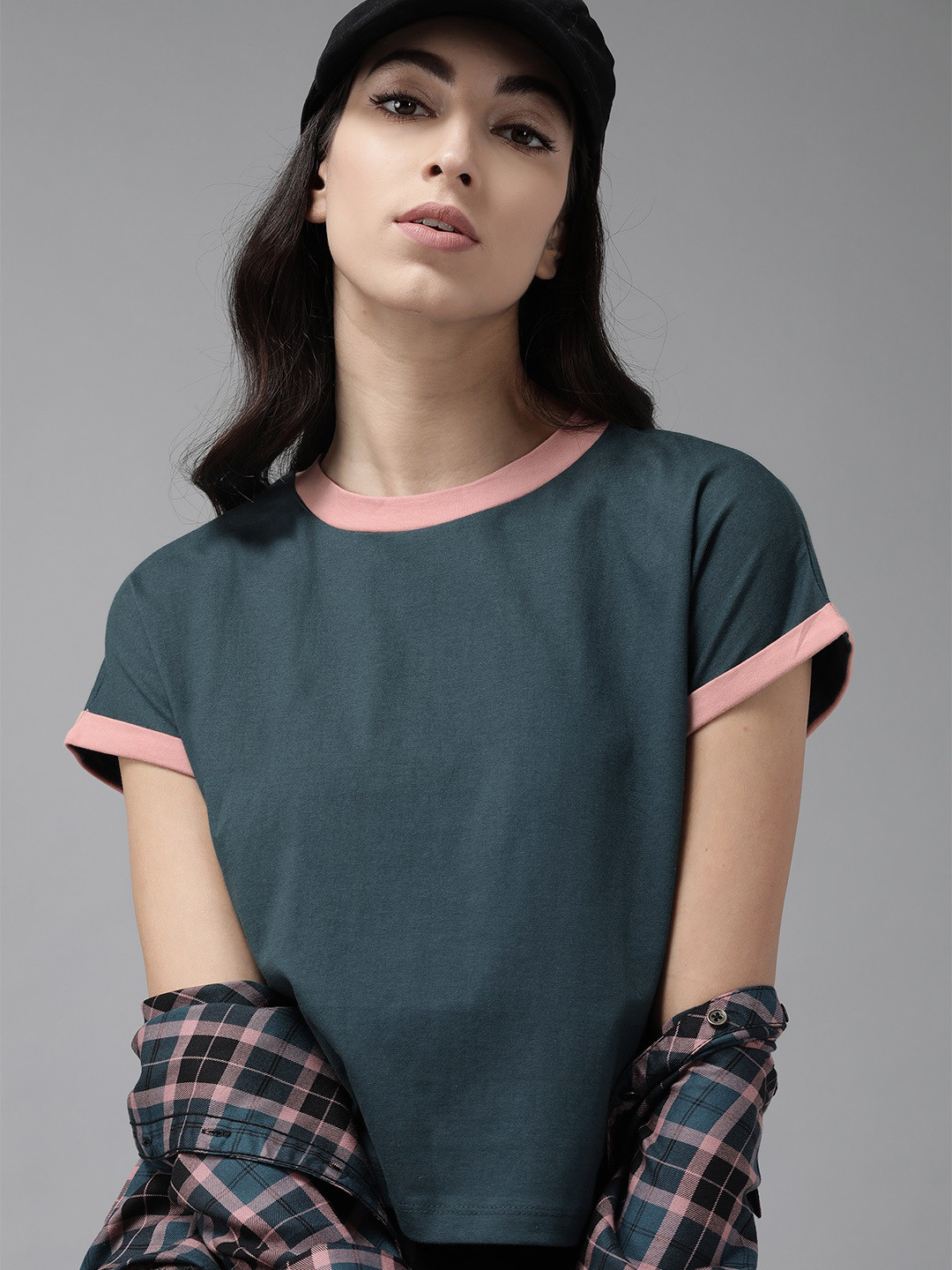 The Roadster Lifestyle Co Women Teal Blue Solid Round Neck Crop Pure Cotton T-shirt