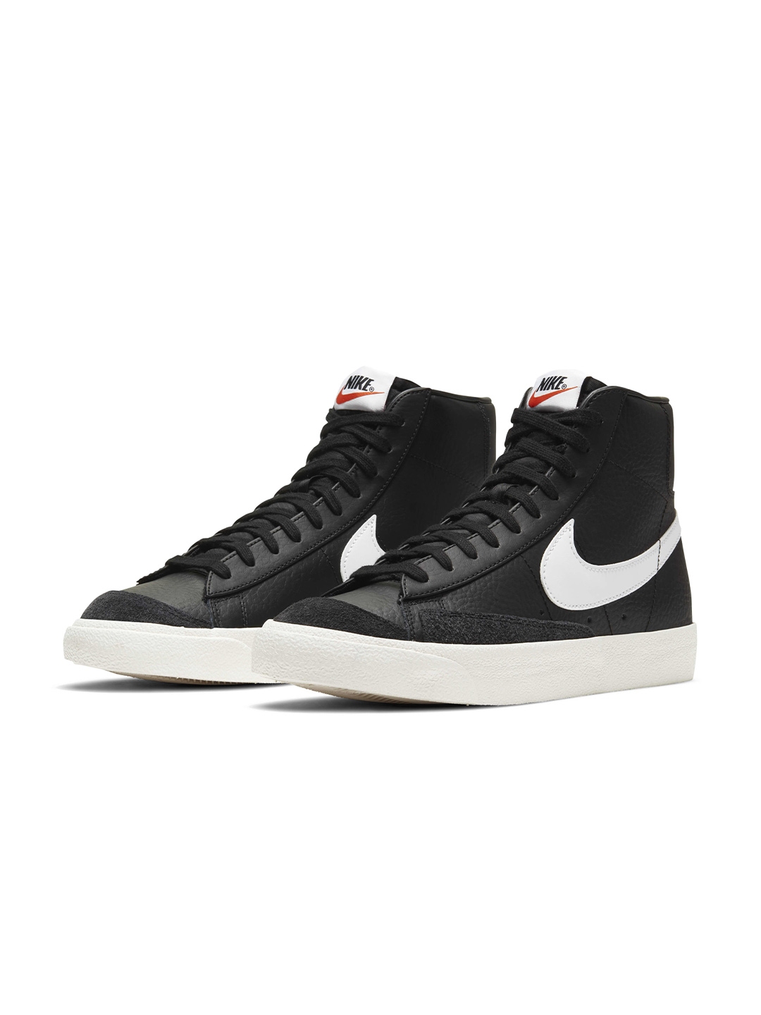 Nike mid top sneakers hot sale
