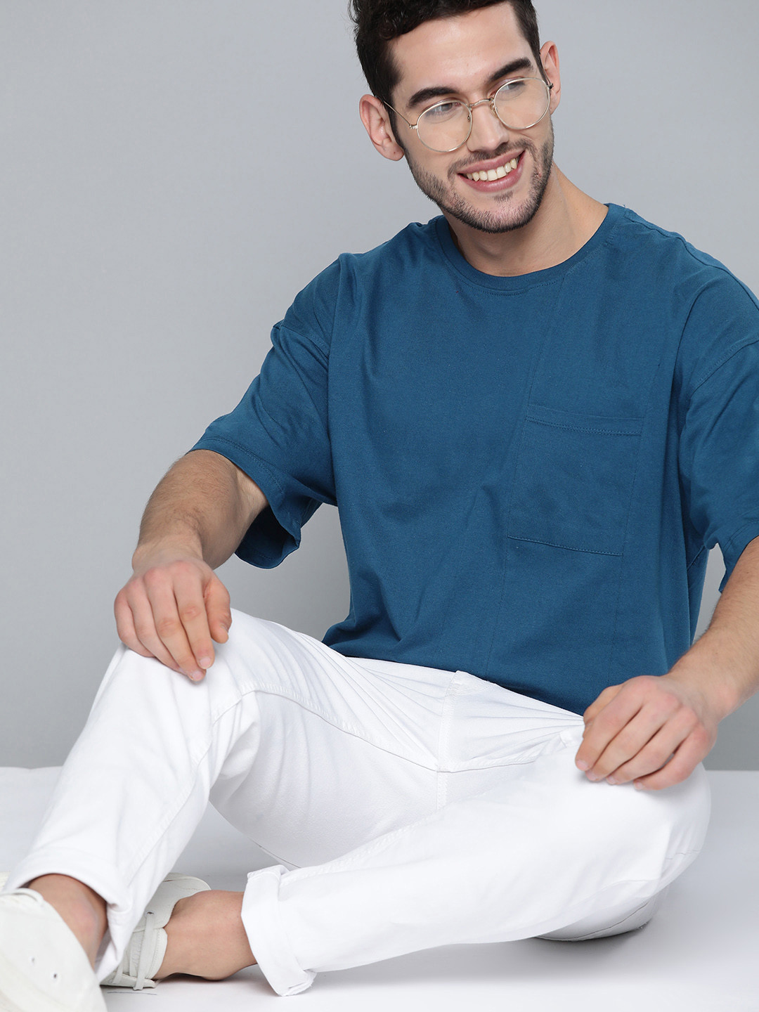 Mast  Harbour Men Teal Blue Cotton Solid Round Neck Cotton T-shirt